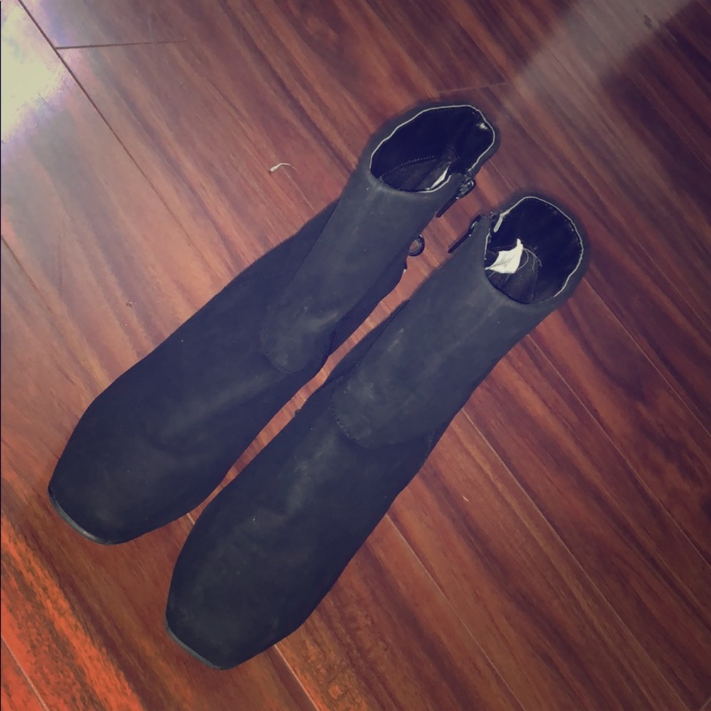 SugarFoot Black Booties